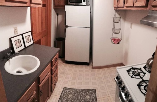 Mars Hill Cabina | This cabin is a 2 bedroom(s), 1 bathrooms, located in Mars Hill, NC.