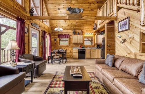 Caton Cabina | Mountain Breeze Cabin es una escapada romántica perfecta para 2 o una gran cabaña de vacaciones