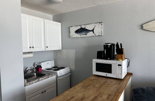 Panama City Beach Condominio | This condominium is a 0 bedroom(s), 1 bathrooms, located in Panama City Beach, FL.