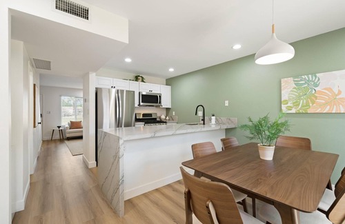 Indio Condominio | This condominium is a 2 bedroom(s), 1.5 bathrooms, located in Indio, CA.
