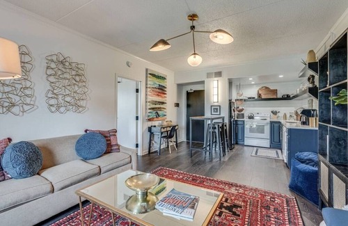 Midtown Condominio | This condominium is a 1 bedroom(s), 1 bathrooms, located in Nashville, TN.