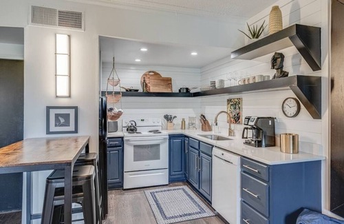 Midtown Condominio | This condominium is a 1 bedroom(s), 1 bathrooms, located in Nashville, TN.