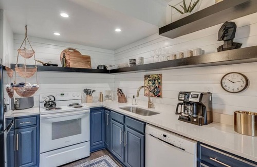 Midtown Condominio | This condominium is a 1 bedroom(s), 1 bathrooms, located in Nashville, TN.