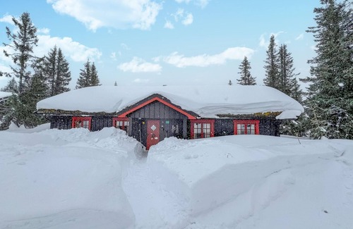 yer Casa | This cozy vacation home offers you plenty of relaxation and activity options.