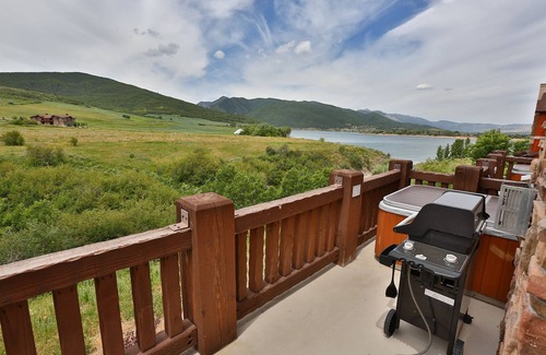 Ogden Condominio | Pasos para Pineview - Grandes montañas y vistas al agua