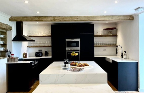 Bodorgan Casa | This historic, former public house has been transformed into a superb holiday residence