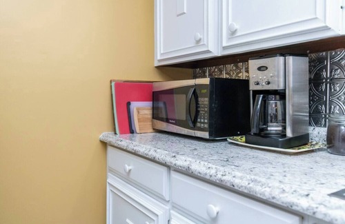 Georgetown Casa | This house is a 2 bedroom(s), 1 bathrooms, located in Georgetown, KY.