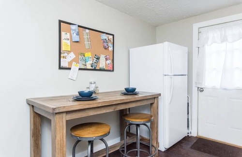 Frankfort Casa | This house is a 2 bedroom(s), 1 bathrooms, located in Frankfort, KY.