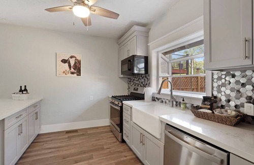 Lodi Casa | This house is a 2 bedroom(s), 2 bathrooms, located in Lodi, CA.