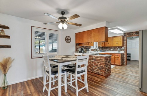 Lebanon Casa | This house is a 4 bedroom(s), 2.5 bathrooms, located in Lebanon, OR.