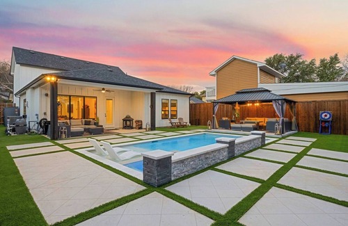 Dallas Casa | Oak Lawn Prestige Pool & Spa