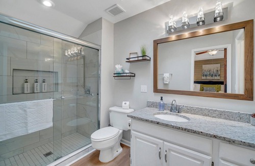 Richmond Hill Casa | This house is a 4 bedroom(s), 2 bathrooms, located in Richmond Hill, GA.
