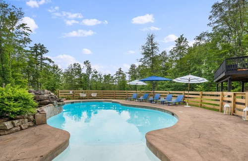 Kerhonkson Casa | This house is a 5 bedroom(s), 3.5 bathrooms, located in Kerhonkson, NY.