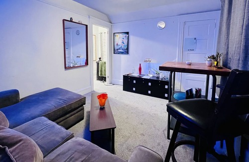 Rutherford Casa | This location will make ur EYES Light UP
