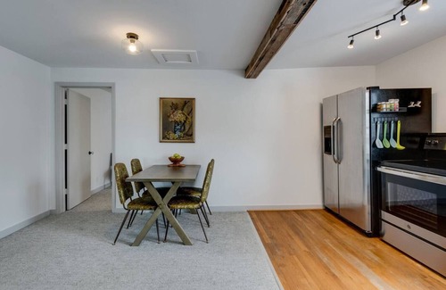 Nashville Apartamento | This loft is a 1 bedroom(s), 1 bathrooms, located in Nashville, TN.