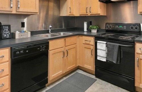 Downtown St. Louis Apartamento | This loft is a 2 bedroom(s), 2 bathrooms, located in St. Louis, MO.