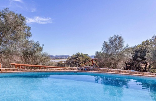 Alcala de los Gazules Casa | Alojamiento de 4 habitaciones en Alcalá de los Gazules