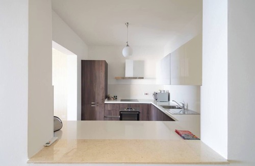 Sliema Apartamento | Three bedroom seafront luxury apartment in the exclusive complex of Fort Cambridge, Sliema