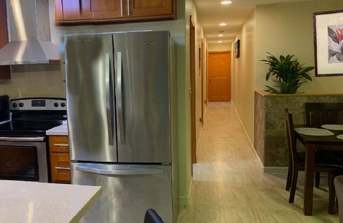 Diamond Head - Kapahulu - St. Louis Villa | Comfortable 3bedr and 2 bath near Waikiki Beach & Resort Area.