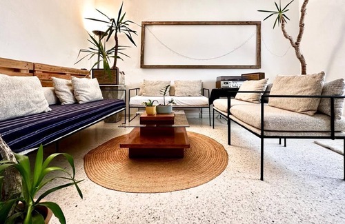 Sidi Bou Said Apartamento | This space offers a perfect blend of traditional Tunisian charm and comfort.