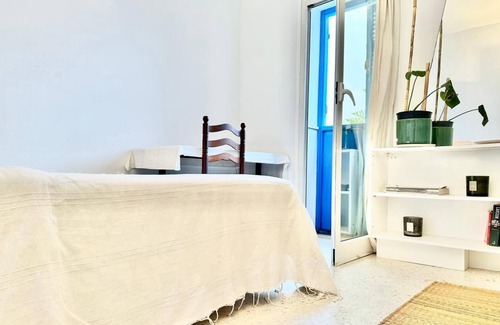 Sidi Bou Said Apartamento | This space offers a perfect blend of traditional Tunisian charm and comfort.