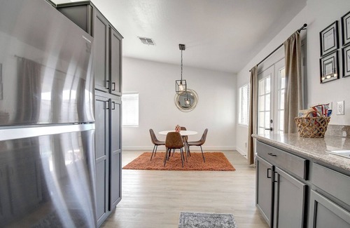 South Mountain Casa | This spacious home is for everyone with multiple bedrooms and modern amenities.