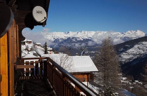 Heremence Chalet De Esquí | This superb chalet, bright and comfortable, can accommodate up to 8 people. Located on the Chemin du