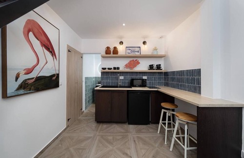 Portimao City Centre Apartamento | This tiny house is a 1 bedroom(s), 1 bathrooms, located in Portimão, Faro.