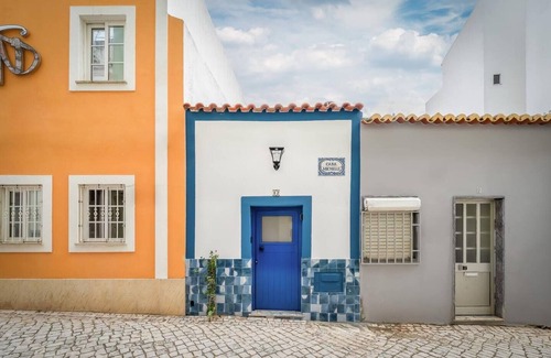 Portimao City Centre Apartamento | This tiny house is a 1 bedroom(s), 1 bathrooms, located in Portimão, Faro.