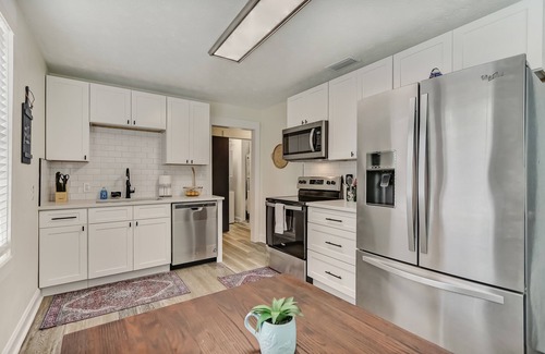 Lakeshore South Casa | This townhouse is a 1 bedroom(s), 1 bathrooms, located in Jacksonville, FL.