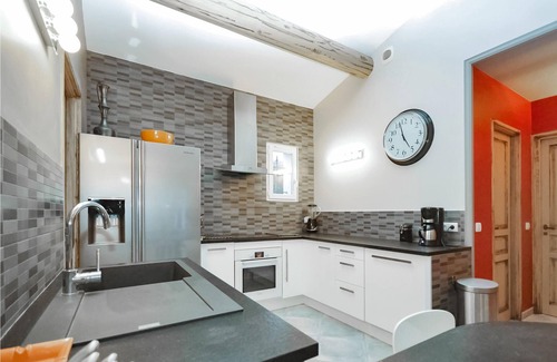 Cadenet Casa | Alojamiento de 3 habitaciones en Cadenet