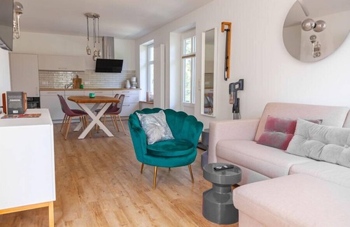 Taarstedt Apartamento | This vacation apartment exudes the unmistakable spirit of Janis Joplin & de