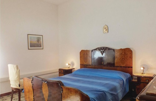 Salemi Casa | This vacation home is located in the municipality of Salemi, just 750 meters from the highway exit o