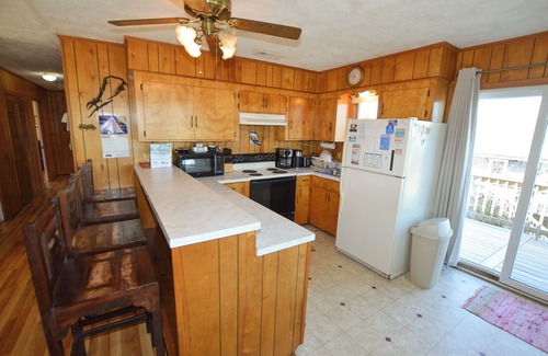 Carolina Dunes Casa | This welcoming home is great for small families.