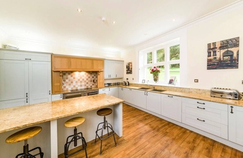 Belford Villa | Thistlebrook Hall - Diez Habitaciones Villa, Capacidad 20