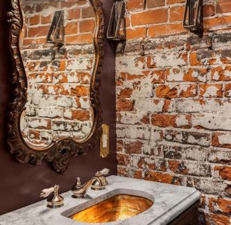 Hood River Hotel | Thistledown on Oak