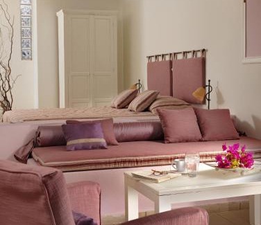 Imerovigli Hotel | Tholos Resort