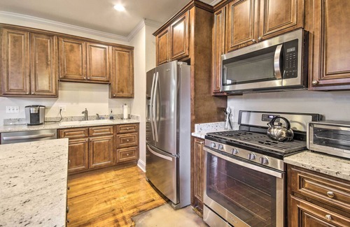 Leesburg Casa | ¡NUEVO! ¡Casa clásica 'Thomson Farm' cerca de viñedos!