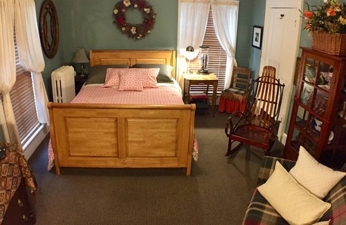Lansing Cama Y Desayuno | Thornton House B&B