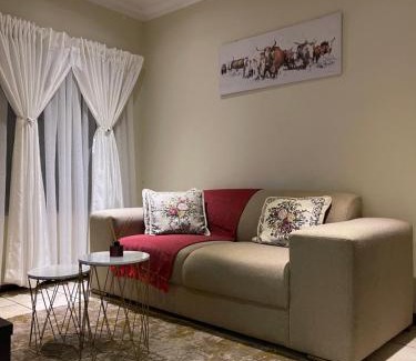 Emalahleni Apartamento | Thorntree Self Catering Apartment, Witbank