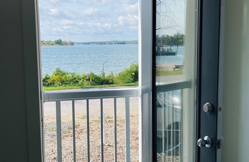 Leeds and the Thousand Islands Cabaña | Thousand Islands Luxury Peninsula Getaway - 360 Water View -