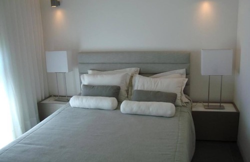 Carvalhal Hotel | Three 1BR Deluxe Condos w/Kitchens & Free Parking, Near Arrábida Natural Park