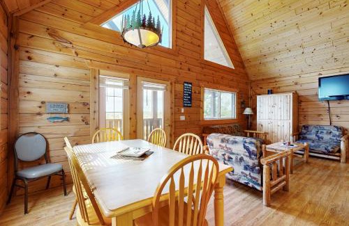 Warrens Casa | Three Bears Overlook- Upper