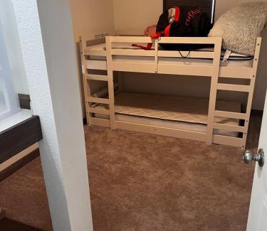 Pikeville Casa | Three Bears