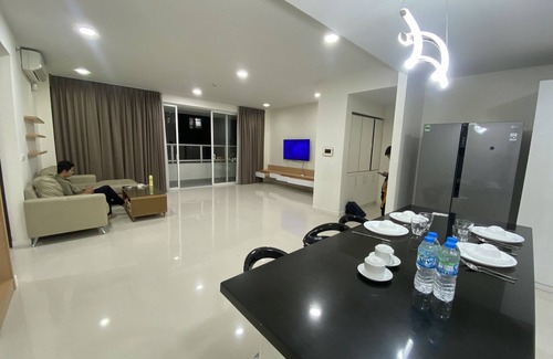District 7 Condominio | Three bedroom apartment Right in the city center