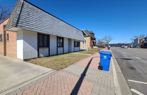 Mount Prospect Apartamento | Three bedroom apartment in very convenient location!