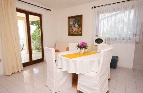 Okrug Donji Apartamento | Apartamento de tres habitaciones en la playa Okrug Donji, Ciovo (A-6859-a)