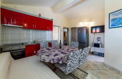Gorinka Apartamento | Apartamento de tres habitaciones con terraza y vista al mar Makarska (A-18898-a)