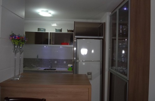 Jurere Apartamento | Apartamento de tres habitaciones - condominio de lujo con piscina y garaje