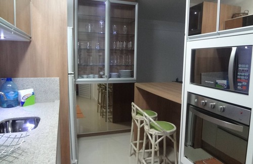 Jurere Apartamento | Apartamento de tres habitaciones - condominio de lujo con piscina y garaje